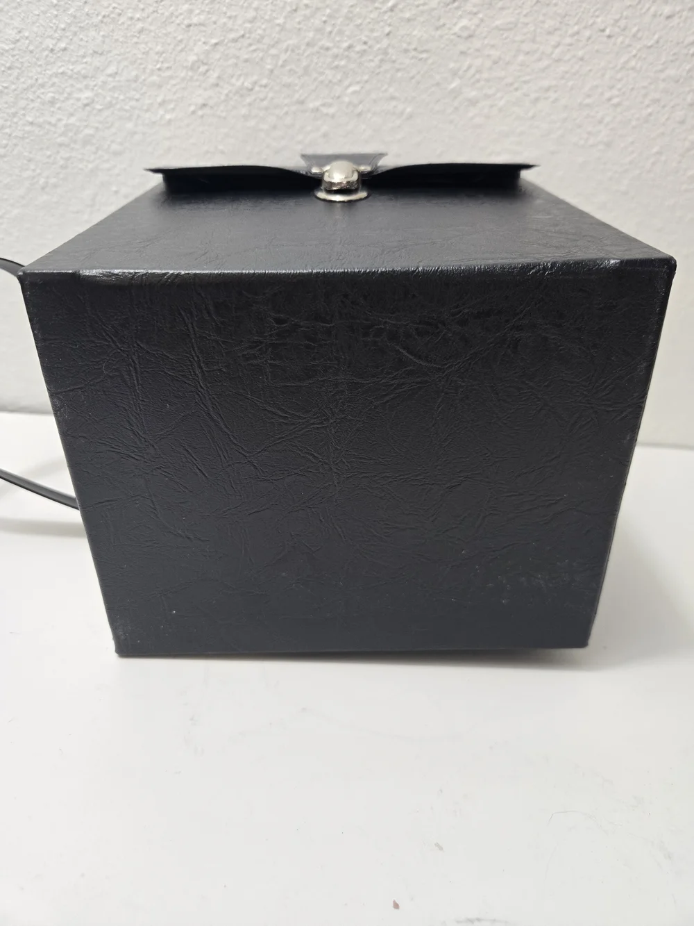 Vintage Hard Shell Carryibg Case - Black Leather Crossbody Camera Bag